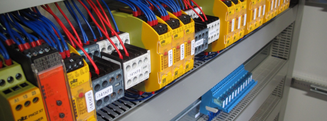 Schaltschrankbau Elektrotechnik EPLAN Konstruktion Elektrokonstruktion Sondermaschinenbau Eifel Mons